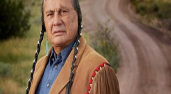 Amerikalı Yerli Aktör Russell Means Öldü