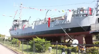 Gölcük Sahilindeki Müze Gemide 6'ncı Yıl Kutlaması
