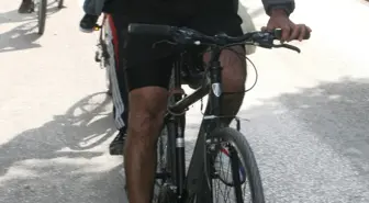 Yıkıcı Depremin Yıldönümünde Bisiklet Turu