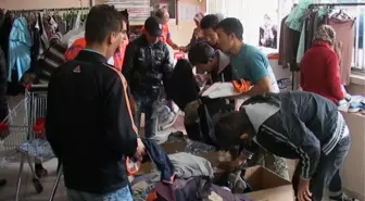 Afganistanlı Mültecilere Giyim Yardımı