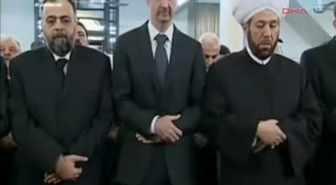 Ateşkesin İlan Edildiği Suriye'de Esad, Bayram Namazını Şam'da Kıldı