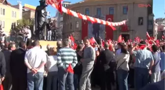 Giresun CHP'liler Cumhuriyet Bayramı İçin Çelenk Sunma Töreni Düzenledi