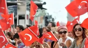 Akdeniz'de Cumhuriyet Coşkusu