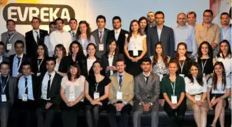 'Avea Evreka Proje Yarışması' Birincileri Güney Afrika'da Staj Yaptı