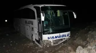 Tatil Dönüşü Trafik Kazası: 19 Yaralı