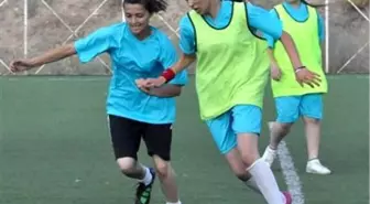 Malatya Bayanlar Spor Kulübü Hazırlıklarını Sürdürüyor