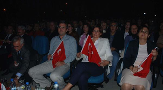 Volkan Konak Aydınlıları Coşturdu