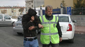 Tüp Hırsızı Arabayla Kadını Eziyordu