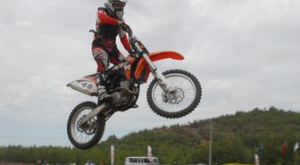 Fethiye'de Nefes Kesen Motokros Yarışları Başladı