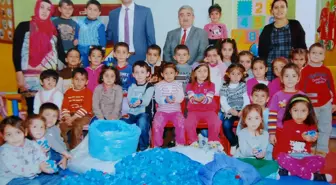 Minik Öğrencilerden Mavi Kapak Kampanyasına Destek