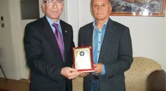 Hayırsever Vatandaştan Okullara Kitap Desteği