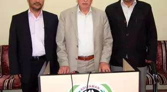 Mavi Marmara Gemisi'ndeki Vatandaşlar Basın Açıklaması Yaptı