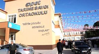 Eceabat'ta, Opet'in 'Tarihe Saygı Okulu' Açıldı