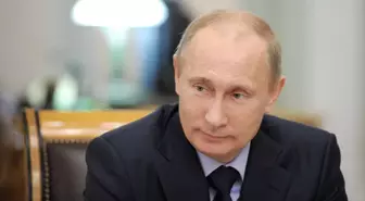 Putin, Genelkurmay Başkanını Değiştirdi