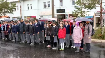 Atatürk Saygıyla Anıldı