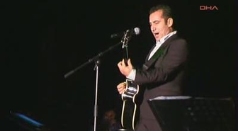 Ferhat Göçer Bochum'u Coşturdu