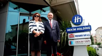 Hayırsever Hekim Doktor Oluyor