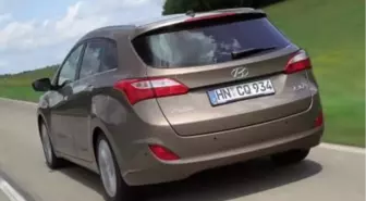 Hyundai'yi Test Etti, Büyük Ödül İ20'yi Auto Show'da Teslim Aldı