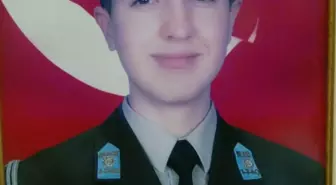 'Vatan, Bayrak ve Gökyüzü En Büyük Aşkıydı'