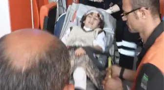 Okuldan Evine Dönen Kıza Motosiklet Çarptı