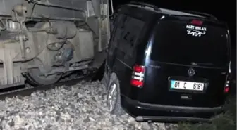 Adana'da Yolcu Treni Kamyonete Çarptı: 1'i Ağır 2 Yaralı
