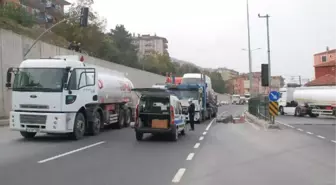 Kazada Tır'ın Yakıt Deposu Parçalandı, 100 Litre Motorin Yola Aktı