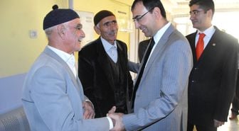 Vali Toprak'tan Saldırıya Uğrayan Karakola Ziyaret