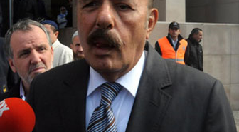 Ferdi Tayfur: 'Türkiye'nin Yüzde 85'i Vatan Haini Mi??