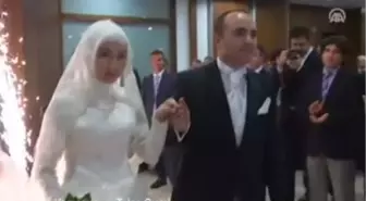 Hüzünlü Törenden Mutlu Yuvaya