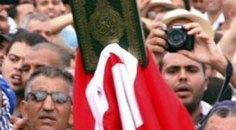 'Türkiye'de Pahalı Otellerde Kalıyorlar'