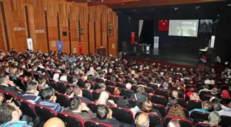 Öğretmenlerden Sahnede Muhteşem Gala