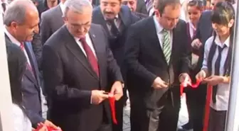 Van Başsavcıyı Duygulandıran Öğretmenler Günü Anması Başsavcıyı Duygulandıran Öğretmenler Günü...