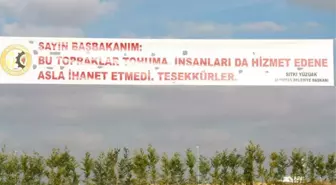 CHP'li Belediye Başkanı'ndan Başbakan Erdoğan'a Afişli Teşekkür