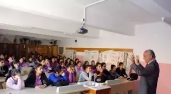 'Soykırım Yalanı' Konferansı Verildi