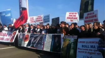 Kosova'da 'İbrahim Rugova' Otoyolunun Açılışında Protesto