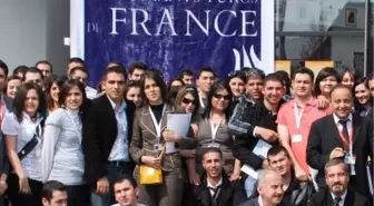 Türkiye'deki Tutuklu Öğrencilere Fransa'dan Destek