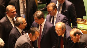 Davutoğlu, BM Genel Kurulu Başkanı Vuk Jeremiç'le Görüştü