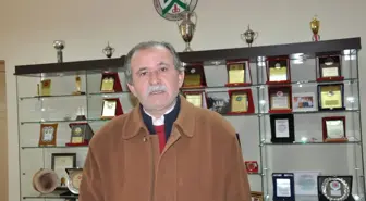 Bayşad Hasan Basri Çantay'ı Anıyor
