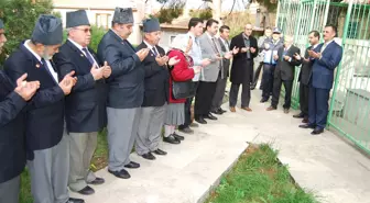 Dr. Ziya Kaya Mezarı Başında Anıldı