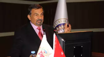 Erzurum'da 'Küresel Güçler ve Türkiye' Konferansı