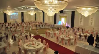 3 Çocuk Temennisiyle Düğün Salonu Açılışı