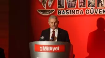 Bakan Yıldırım; Sanal Dünya Olmadan Adım Atamayacak Durumdayız