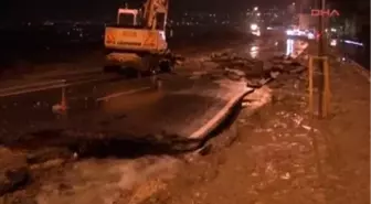 İzmir 3yeniden / Canları Pahasına Otomobili Tuttular