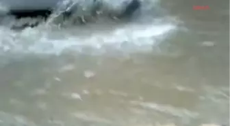 İzmir'de Sağanak Yağış