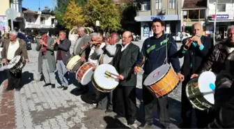 'Kemer' Beldesi 'Seydikemer' İlçesi Oldu, Halk Bayram Etti