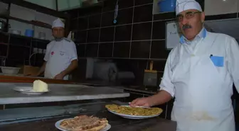 Koçarlı'nın Patentli Pidesi Yenipazar ve Karacasu Pidesi'ne Rakip Oldu