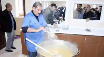Şanlıurfa'da Günde 4 Bin Kişiye Ücretsiz Çorba