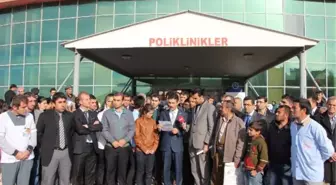 Şırnak Devlet Hastanesi'nde Doktora Saldırıyı Protesto İçin İş Bırakma Eylemi