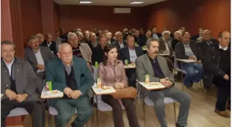 Kaymakam Orhan Köy Muhtarlarıyla Toplantı Düzenledi