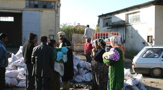 Altınova'da Yoksul Vatandaşlar Sydv Kömürüyle Isınacak